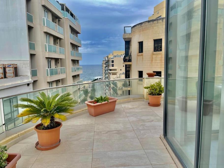 Appartement Sea View Penthouse In Tas-Sliema Extérieur photo